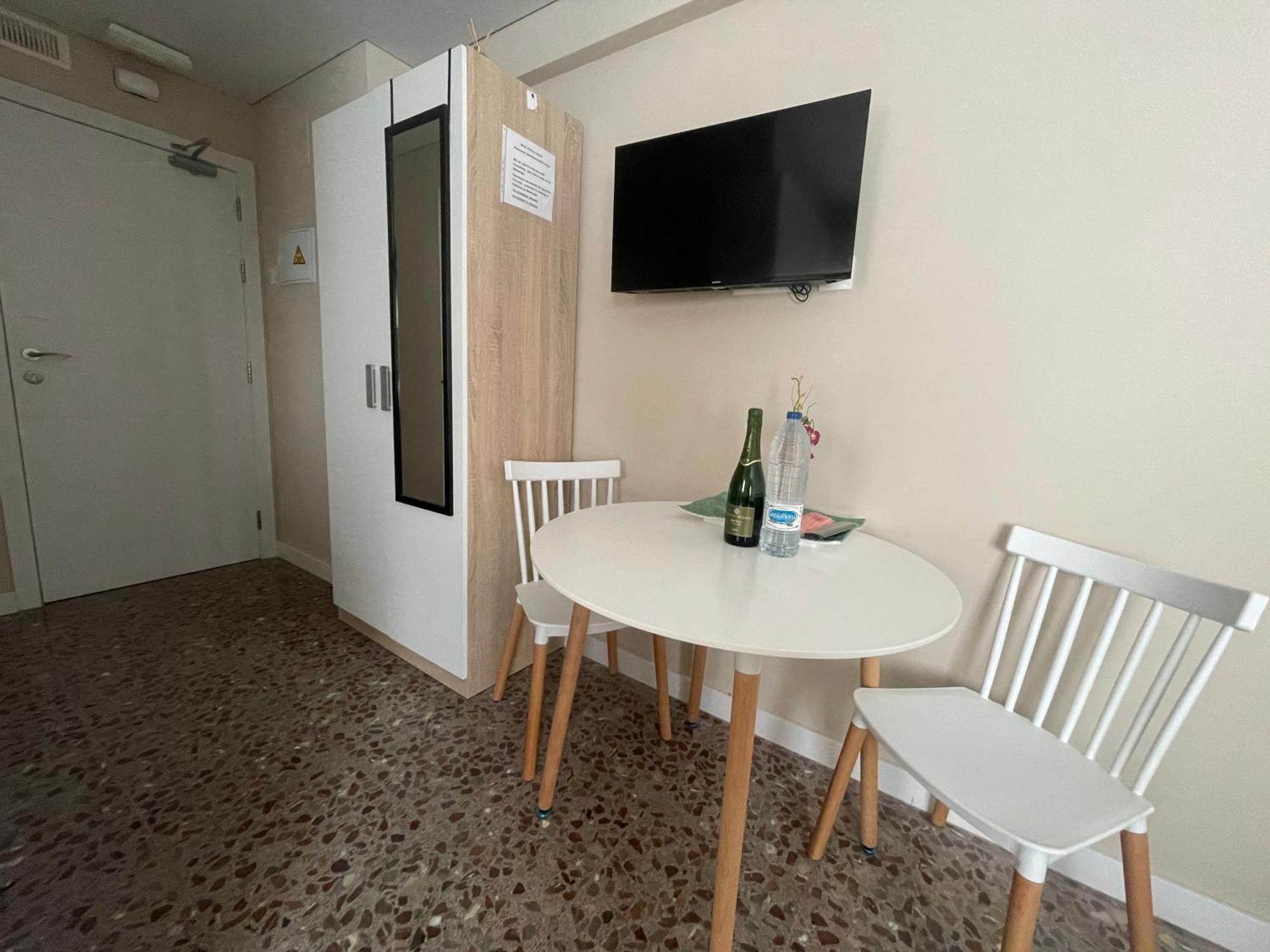 Apartamentos Belladorm Benidorm Esterno foto