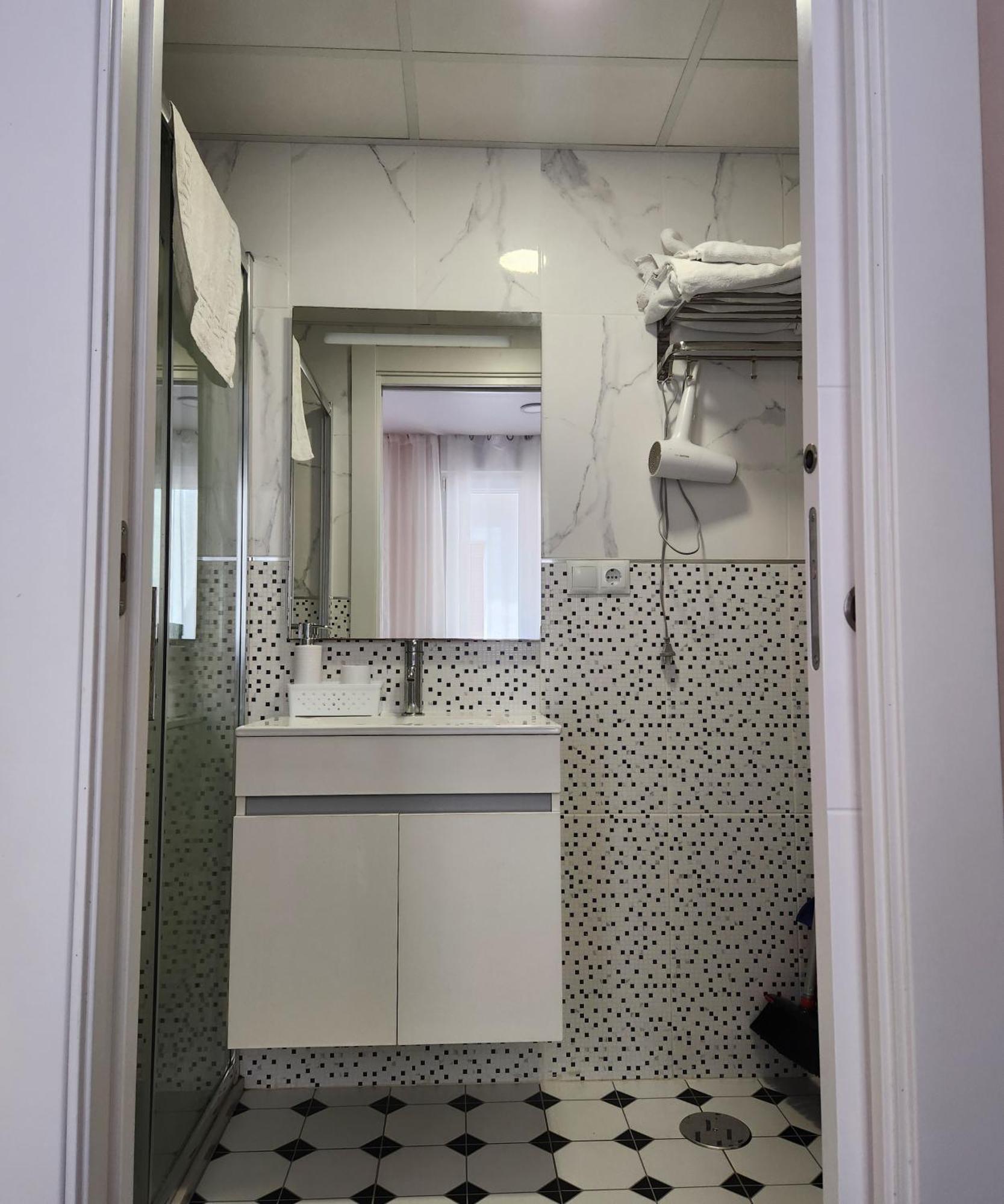 Apartamentos Belladorm Benidorm Esterno foto